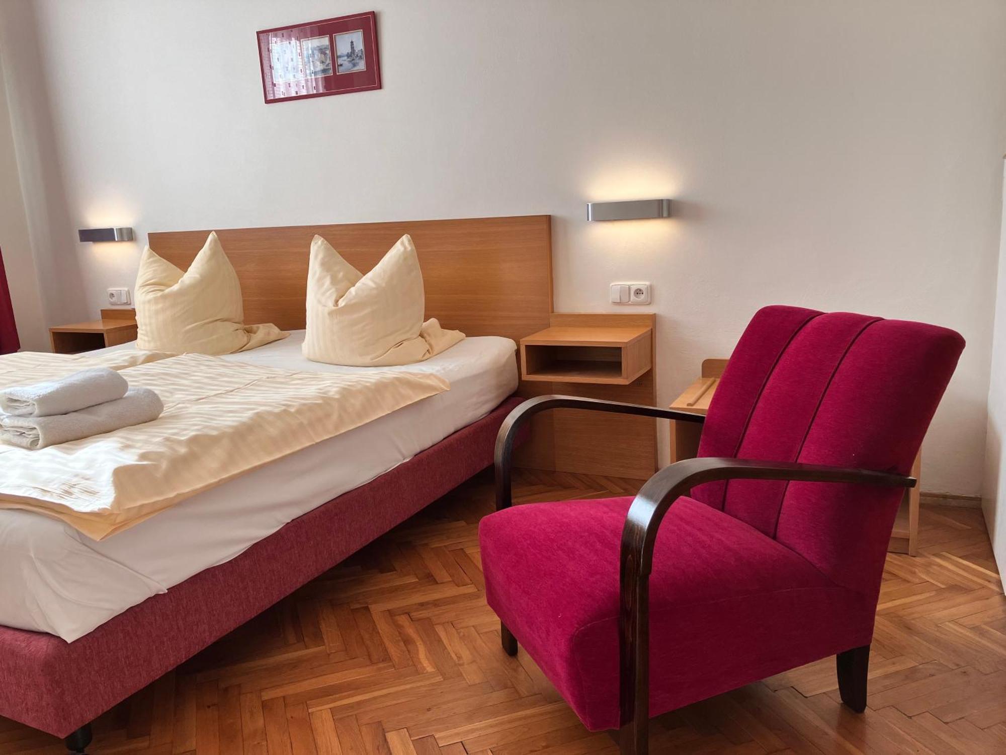 Pension Karnet, Prague